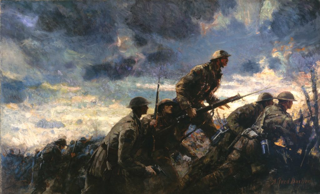 Une peinture de soldats sur une colline sous un ciel nuageux exposée au Musée canadien de la guerre à Ottawa.